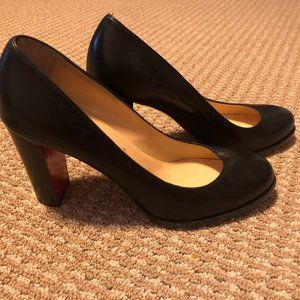 Christian Louboutin London Buche Leather Pumps